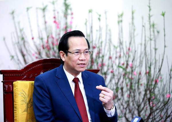 Bộ trưởng Đào Ngọc Dung gửi thư chúc mừng nhân Ngày Thầy thuốc Việt Nam