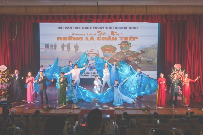 “Những lá chắn thép” - tri ân lực lượng tuyến đầu chống dịch