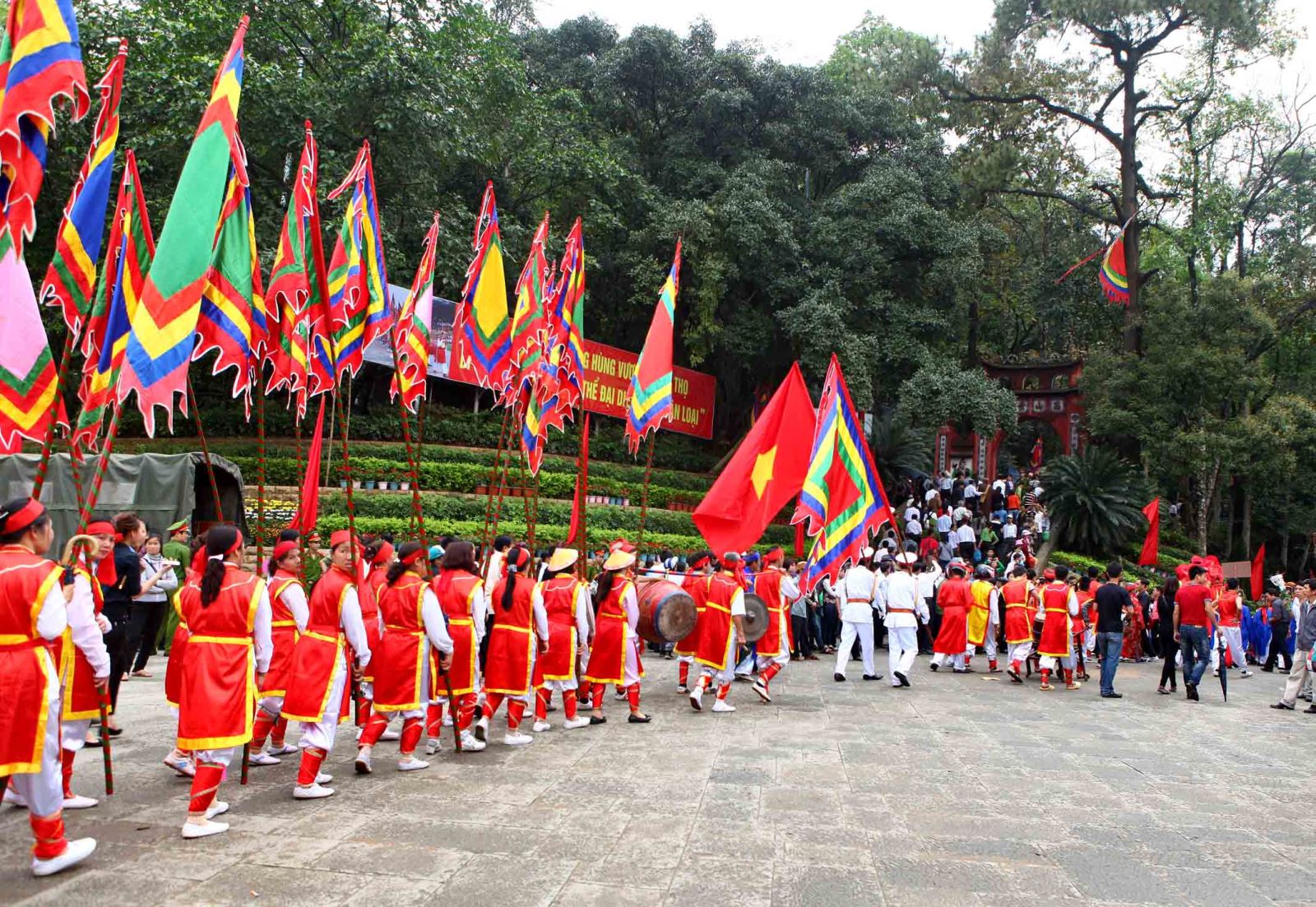 Giỗ Tổ Hùng Vương năm 2022 có chủ đề “Linh thiêng nguồn cội, Đất Tổ Hùng Vương”