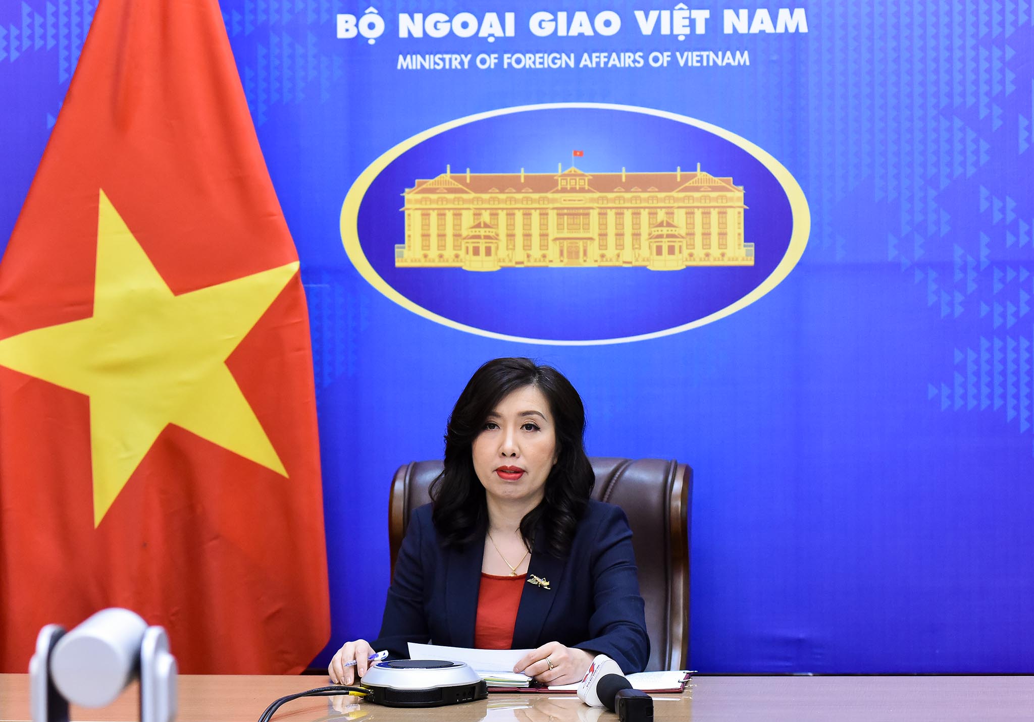 Việt Nam hết sức quan ngại về tình hình xung đột vũ trang tại Ukraine