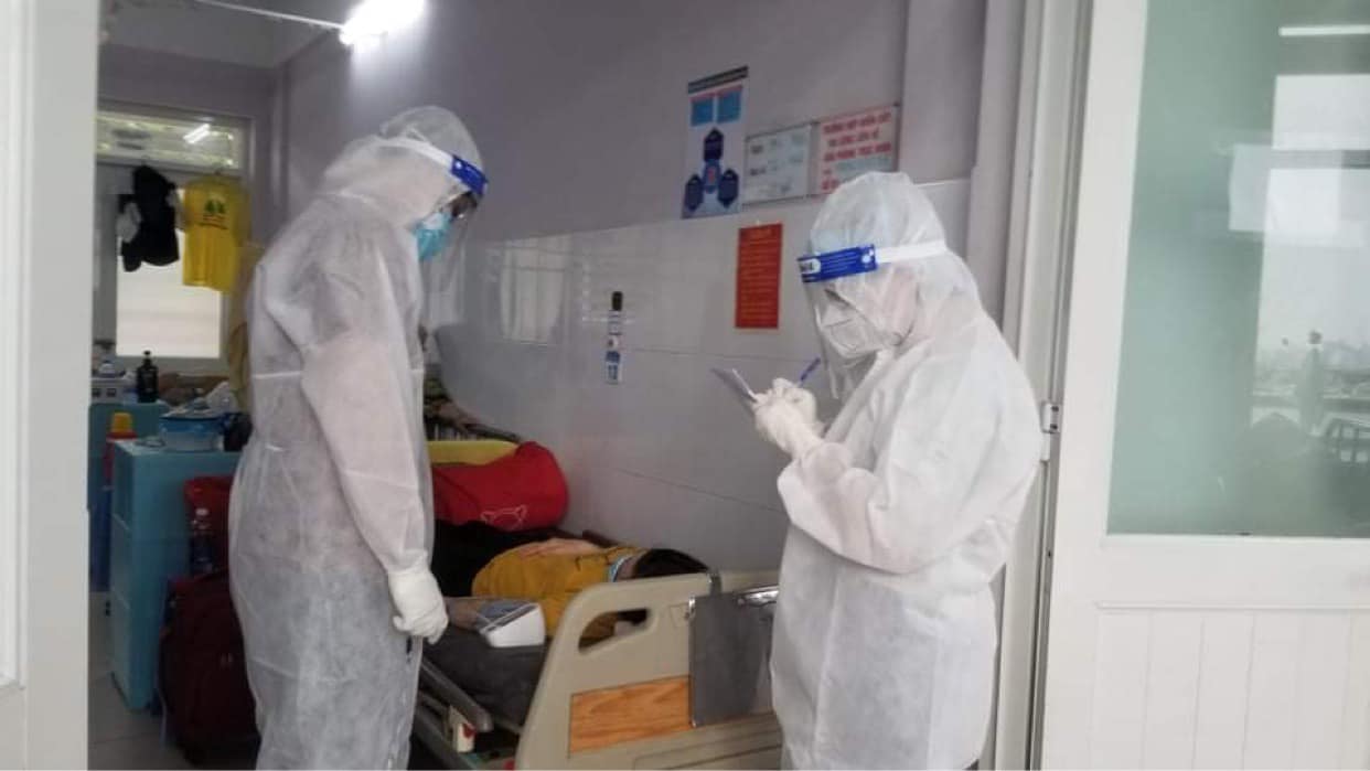 Hà Nội lập kỷ lục mới 21 396 ca nhiễm COVID-19