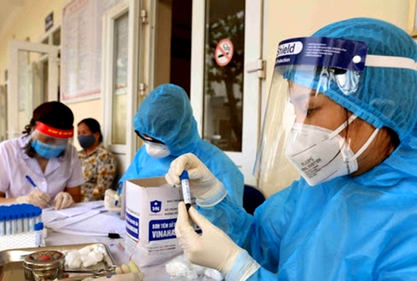 Số mắc mới COVID-19 tăng lên 142 136 ca