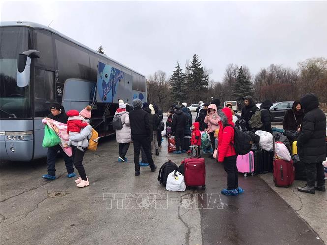 Sơ tán hầu hết bà con Việt kiều ở Kiev, Kharkov và Odessa