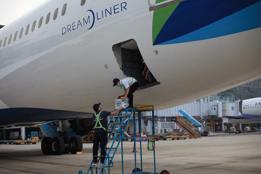 Chuẩn bị thực hiện chuyến bay thứ 2 sơ tán công dân Việt Nam tại Ukraine về nước