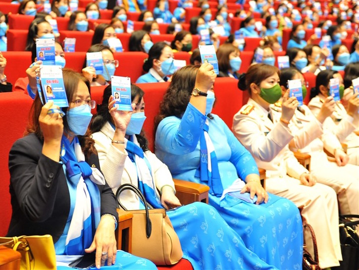 Đại hội đại biểu phụ nữ toàn quốc lần thứ XIII bước vào ngày làm việc đầu tiên