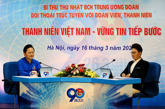 Bí thư thứ nhất Trung ương Đoàn đối thoại với đoàn viên, thanh niên