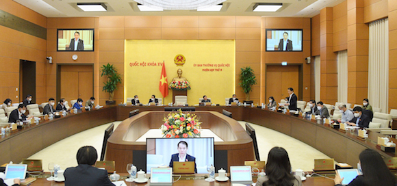 Cần quan tâm giải quyết chính sách cho cán bộ dôi dư