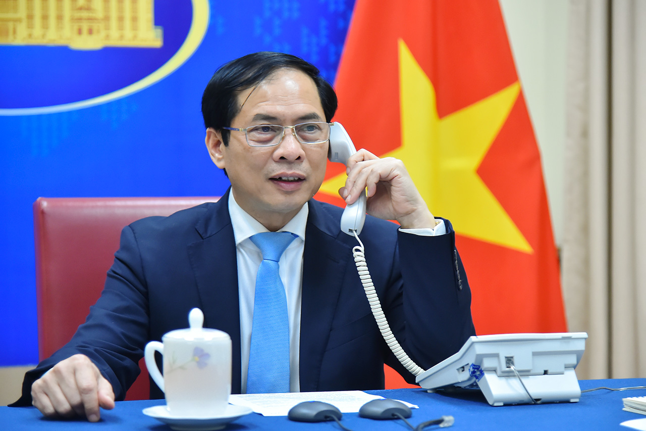 Việt Nam mong muốn Nga và Ukraine kiềm chế, giảm căng thẳng và tiếp tục nỗ lực đối thoại