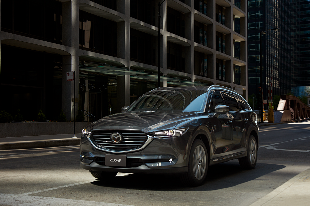 Mazda CX-8 ưu đãi tương đương 100 lệ phí trước bạ