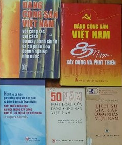 Sách và khát vọng cống hiến