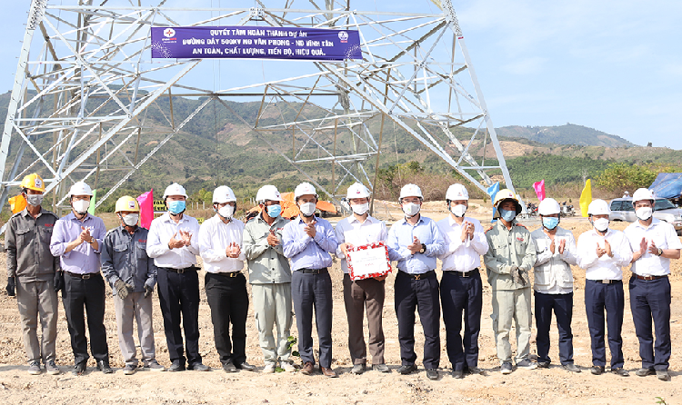 EVN Kiểm tra tiến độ thi công Dự án đường dây 500kV