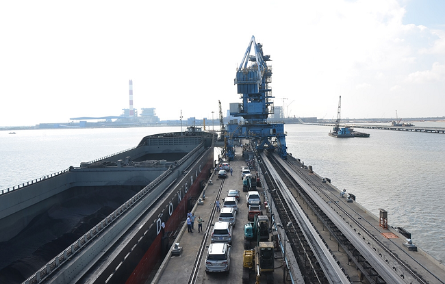 EVN “Người Việt Nam ưu tiên dùng hàng Việt Nam”