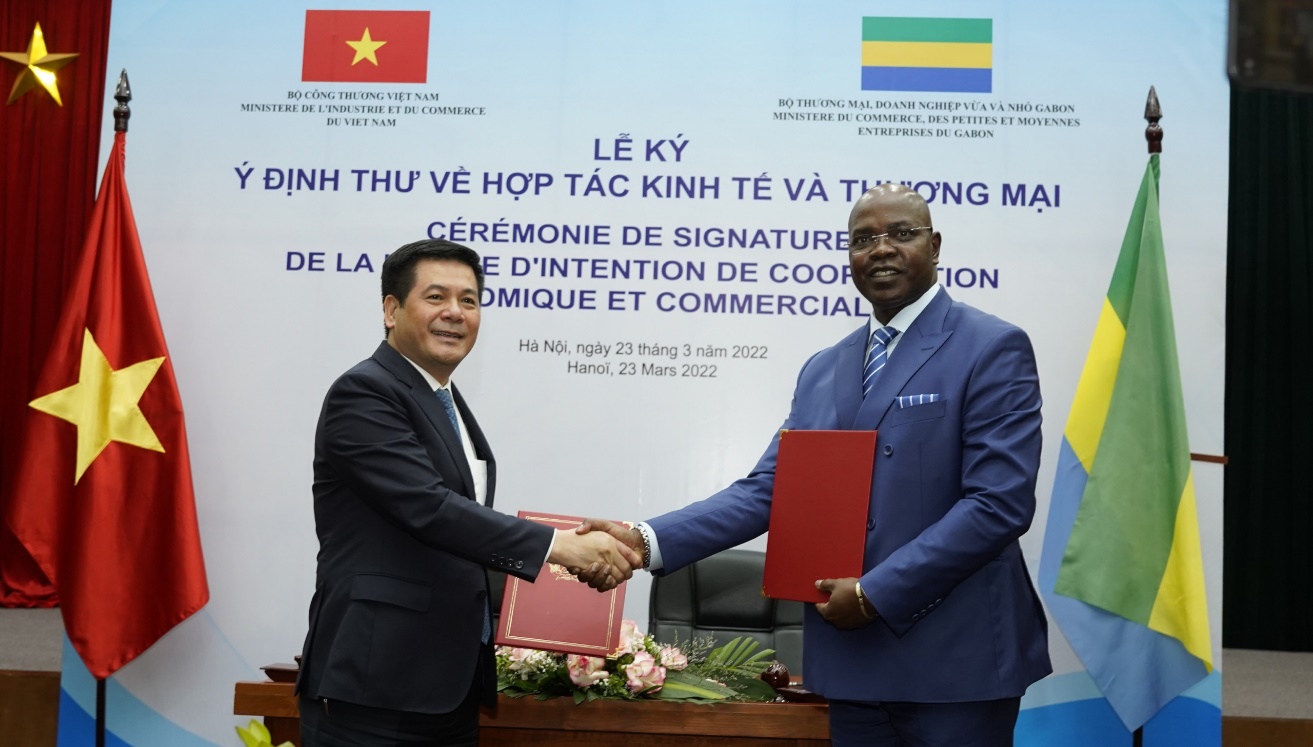 Ký Ý định thư về hợp tác kinh tế và thương mại Gabon