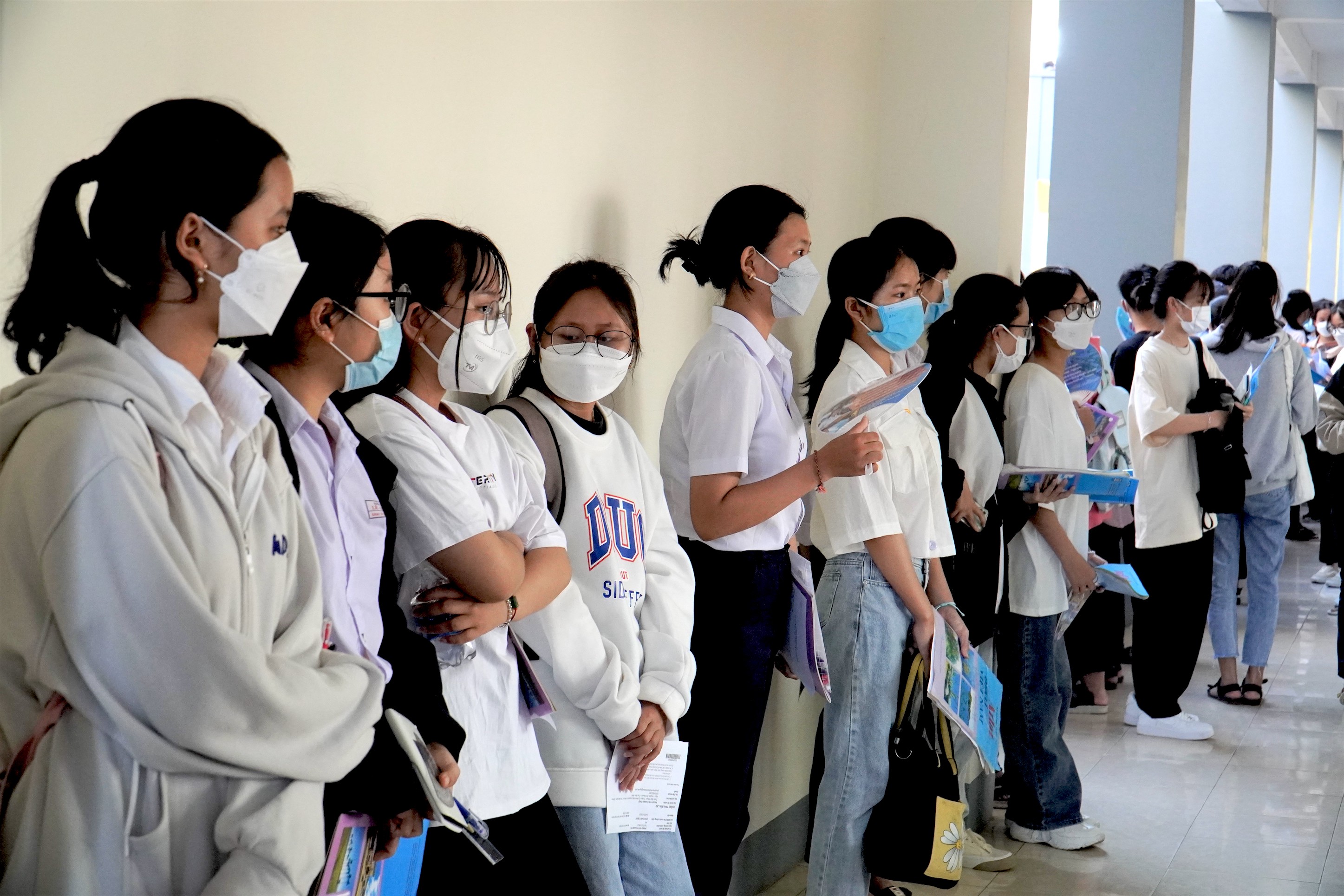Bình Định Hơn 4 000 thí sinh hoàn thành Kỳ thi đánh giá năng lực ĐH Quốc gia TP HCM