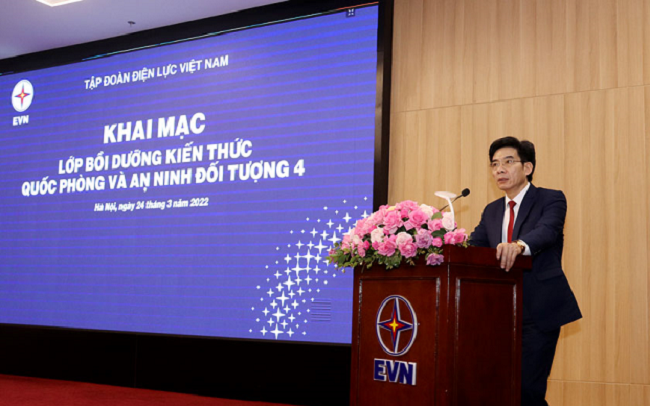 EVN khai giảng lớp bồi dưỡng kiến thức quốc phòng và an ninh