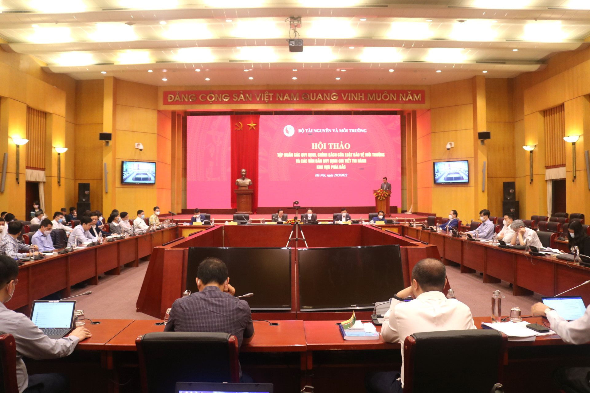 Tập huấn các quy định, chính sách của Luật Bảo vệ môi trường