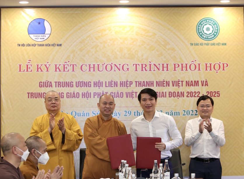 Phối hợp vận động nguồn lực, tổ chức những hoạt động an sinh xã hội