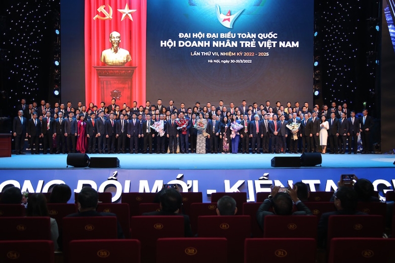 Khơi dậy niềm tự hào dân tộc, ý chí tự lực tự cường của doanh nhân trẻ
