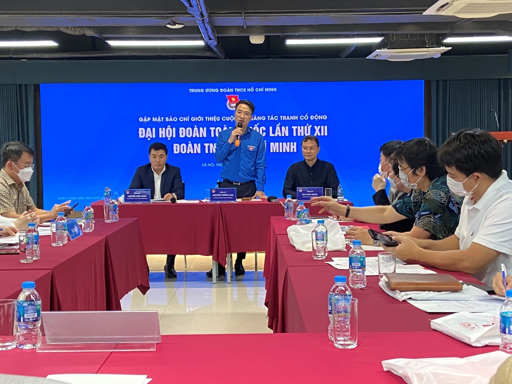 Thi sáng tác tranh cổ động, tuyên truyền Đại hội Đoàn toàn quốc lần thứ XII