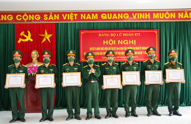 Phát huy tốt vai trò của cấp ủy trong xây dựng chi bộ “3 tốt, 3 không”