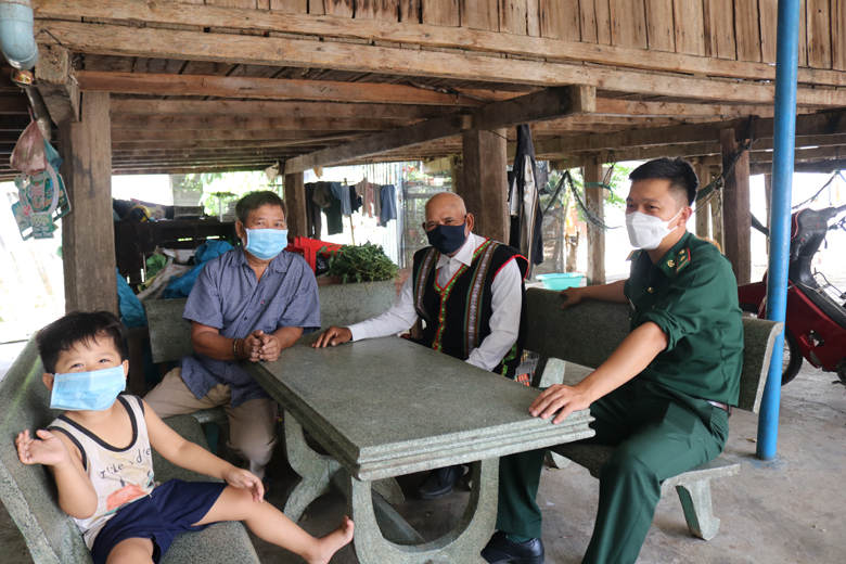 Đắc Lắk chăm lo phát triển kinh tế - xã hội vùng biên