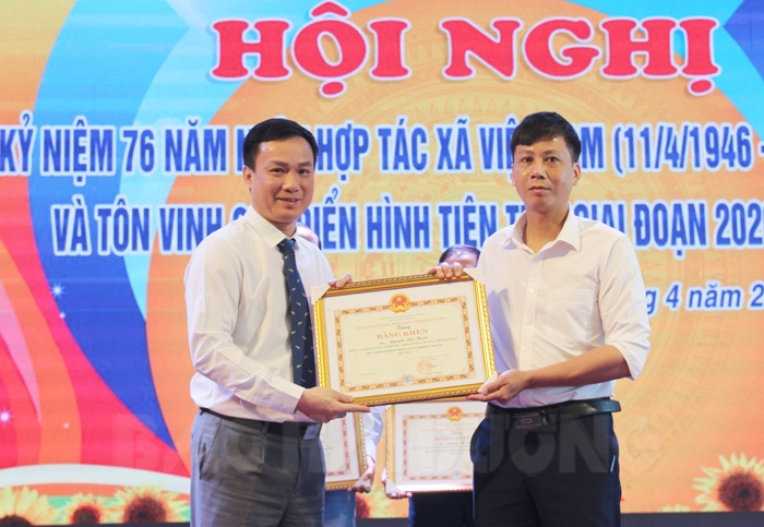 Liên minh HTX tỉnh Hải Dương tôn vinh các điển hình tiên tiến