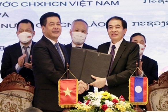 Thúc đẩy hợp tác phát triển thương mại biên giới Việt Nam - Lào