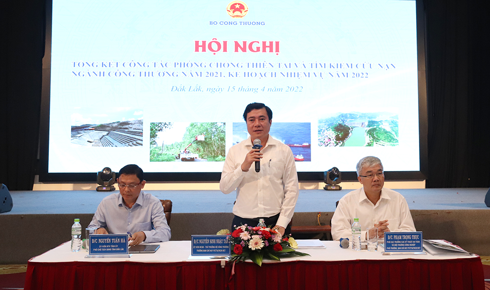 Đẩy mạnh công tác phòng chống thiên tai và tìm kiếm cứu nạn