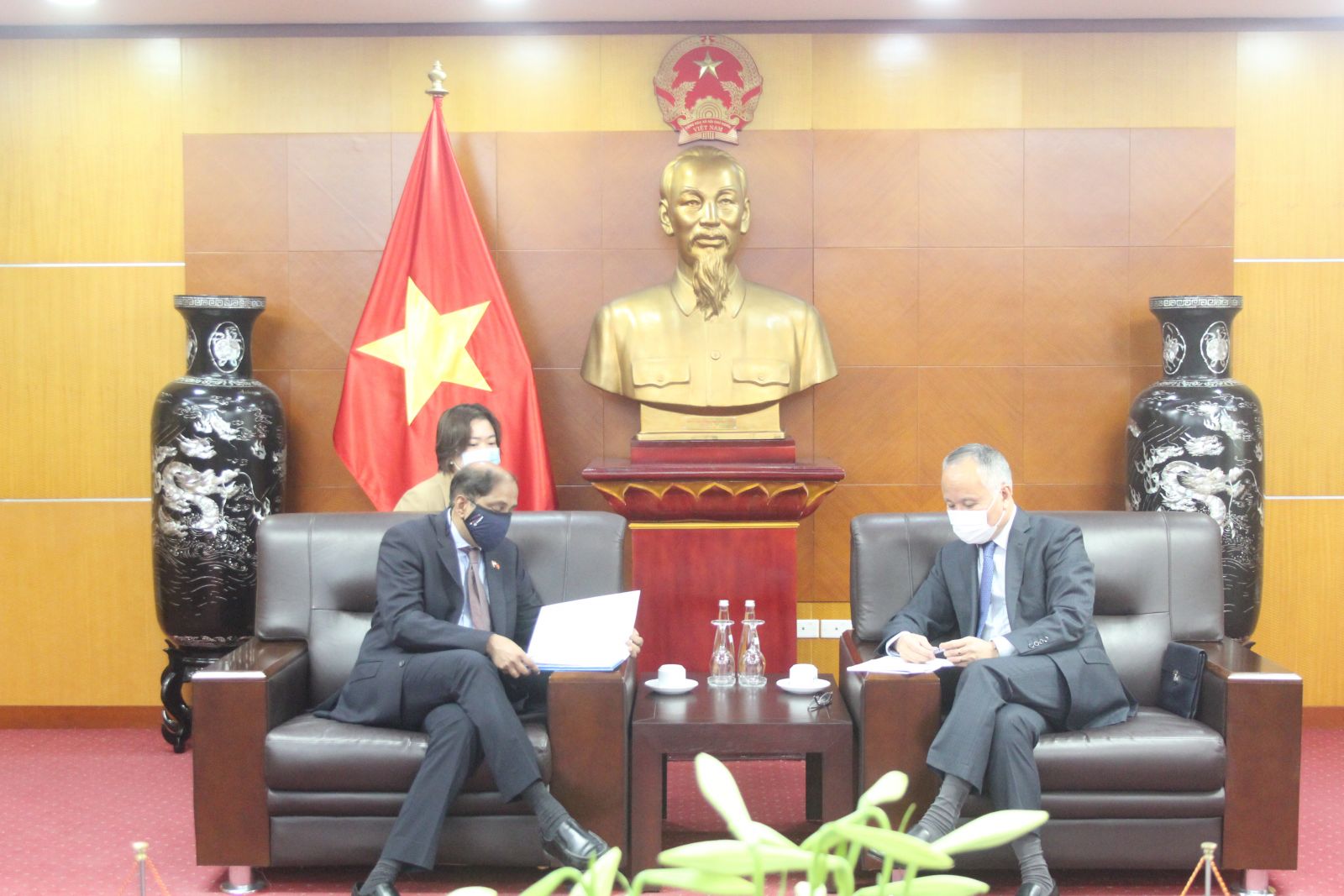 Thúc đẩy quan hệ hợp tác Việt Nam - Singapore