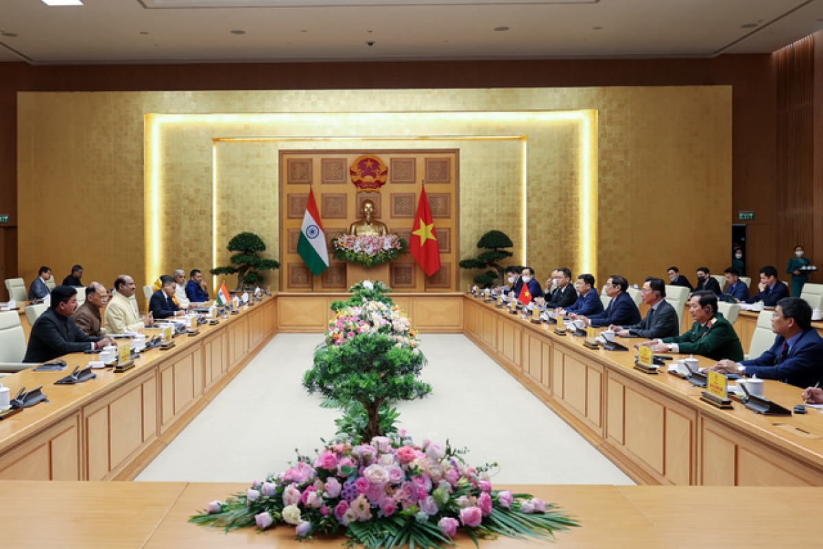 Thủ tướng đề nghị Ấn Độ tạo điều kiện tối đa cho hàng hóa xuất nhập khẩu