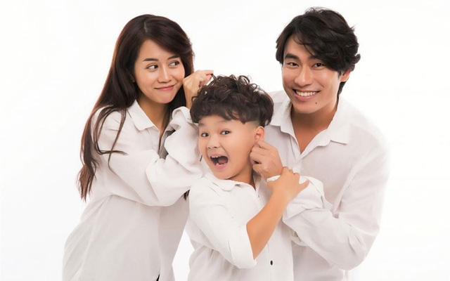 Tổ chức Đợt phim kỷ niệm các ngày lễ lớn