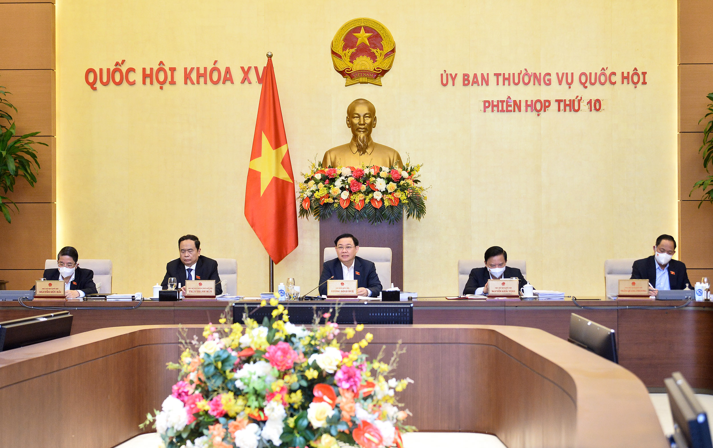 Nâng cao chất lượng dịch vụ, lấy bệnh nhân làm trung tâm