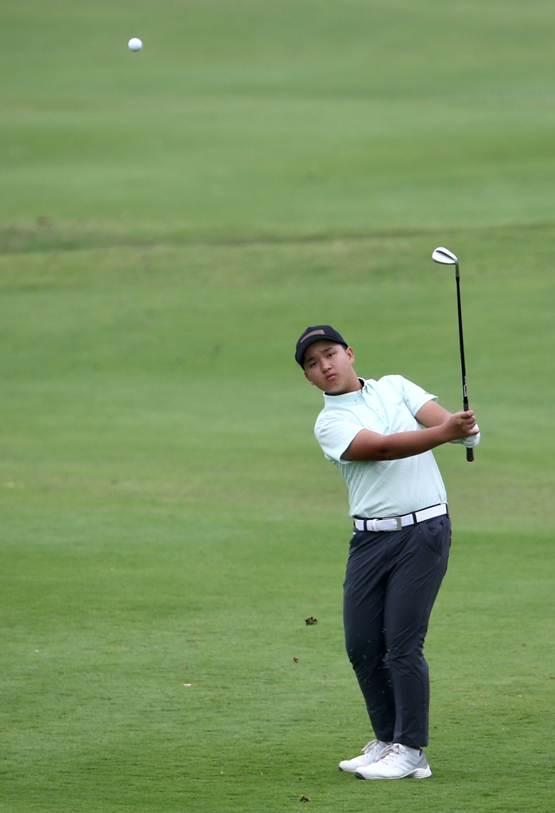Ngày thứ 3 Giải Vô địch Golf Quốc gia 2022 Nguyễn Anh Minh tiếp tục tỏa sáng