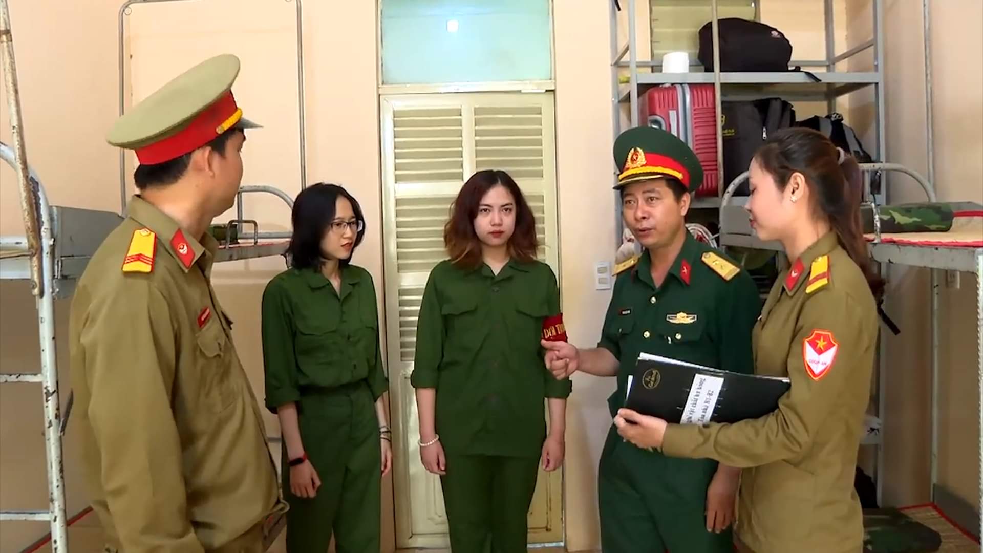 Tăng cường liên kết công tác giáo dục quốc phòng và an ninh cho sinh viên