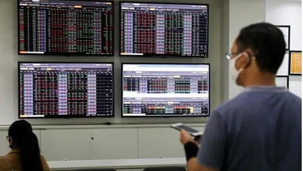 Chứng khoán đỏ lửa, VN-Index mất gần 70 điểm