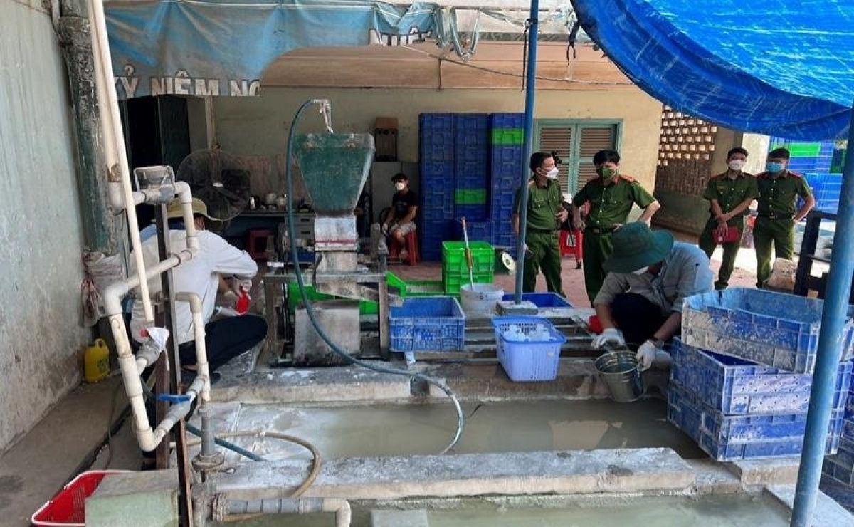 Mức phạt khi tự ý xử lý chất thải không theo quy định