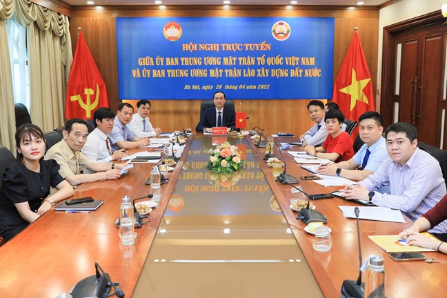 Thắt chặt hơn nữa quan hệ hữu nghị Việt Nam - Lào
