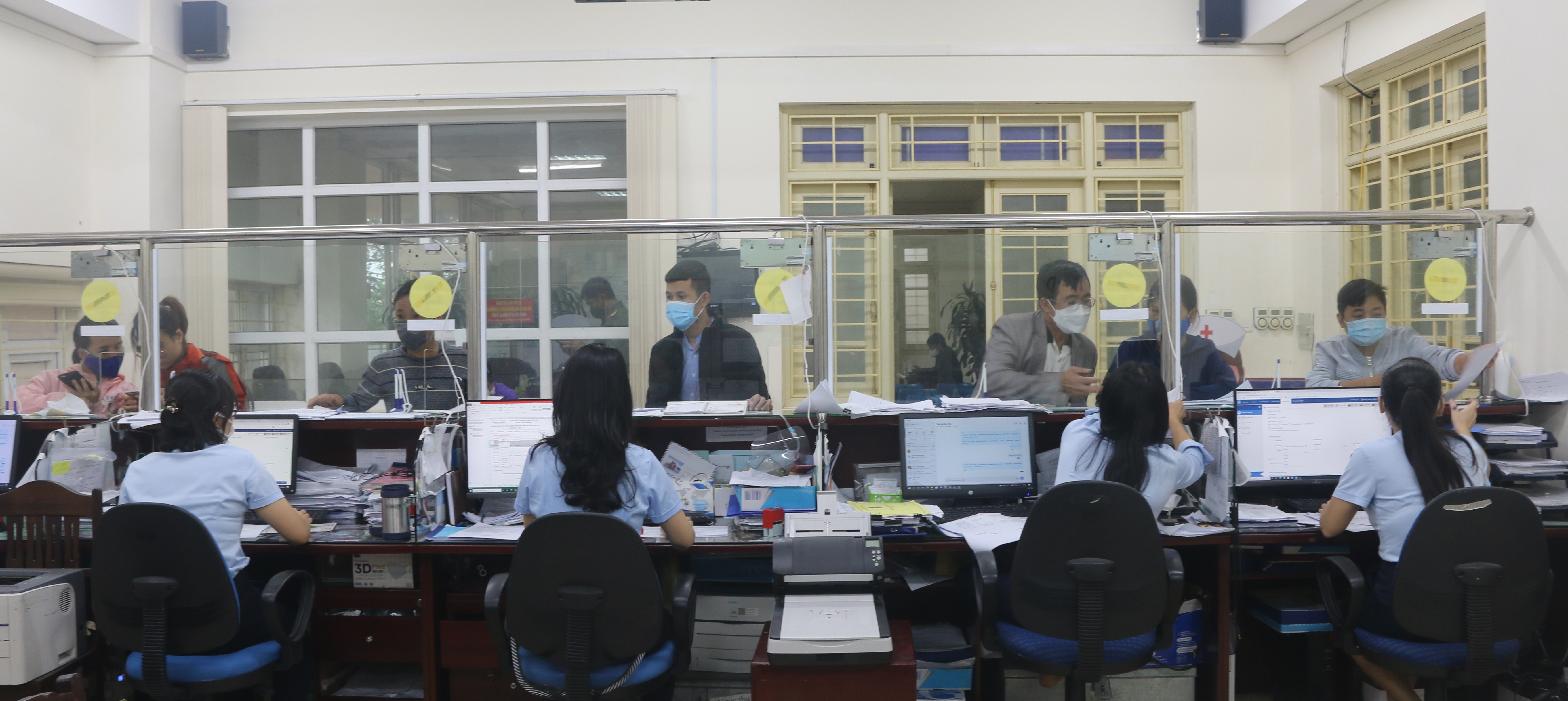 Quảng Bình Bảo hiểm xã hội tỉnh đẩy mạnh thực hiện dịch vụ công trực tuyến