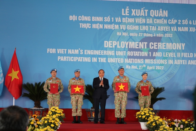 Chủ tịch nước Nguyễn Xuân Phúc dự Lễ xuất quân các lực lượng tham gia gìn giữ hòa bình Liên hợp quốc