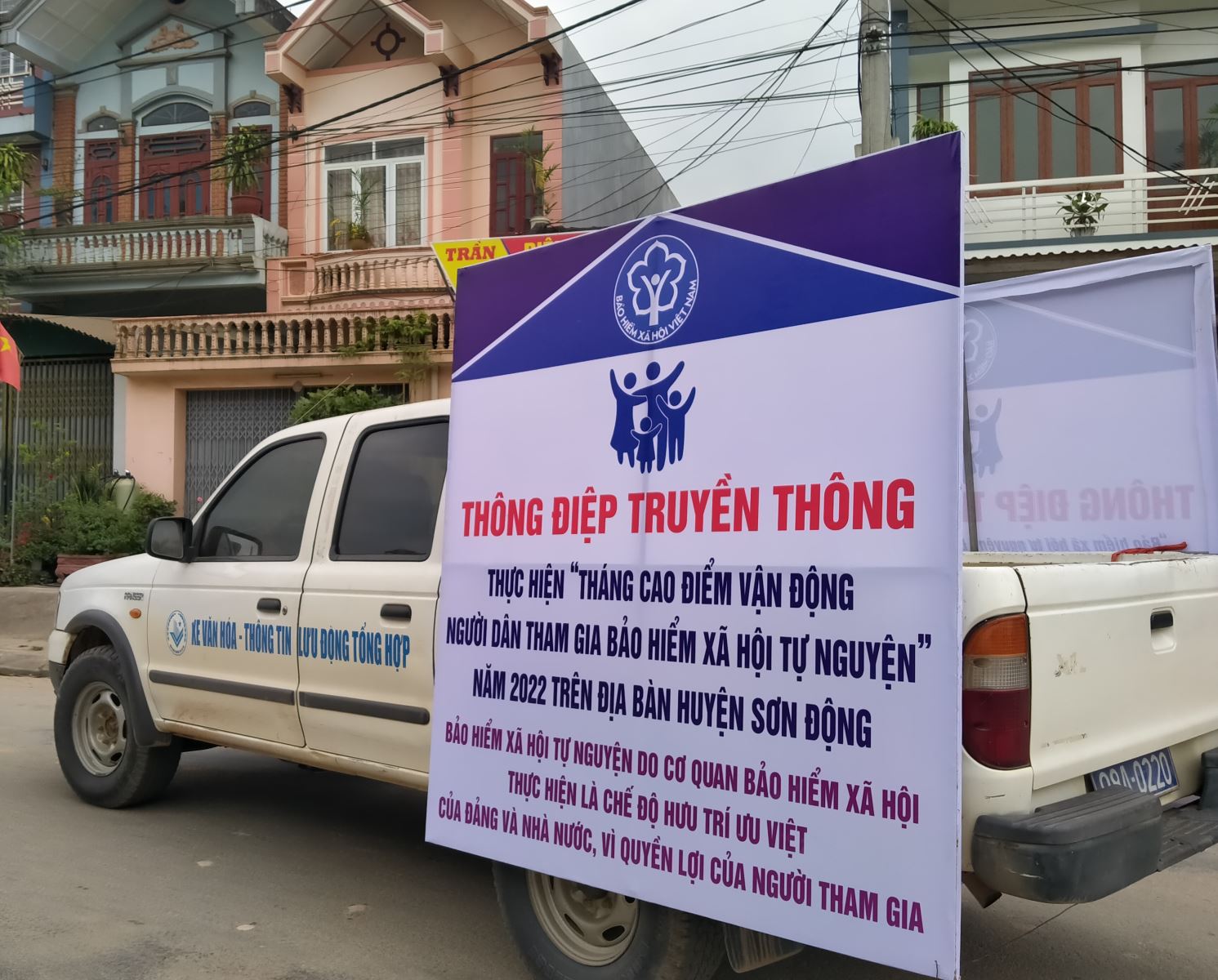 Bắc Giang phấn đấu là một trong những địa phương dẫn đầu về tỷ lệ người tham gia BHXH tự nguyện
