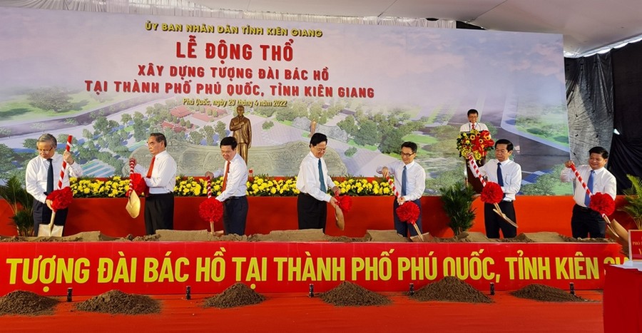 Động thổ xây dựng Tượng đài Bác Hồ tại Phú Quốc