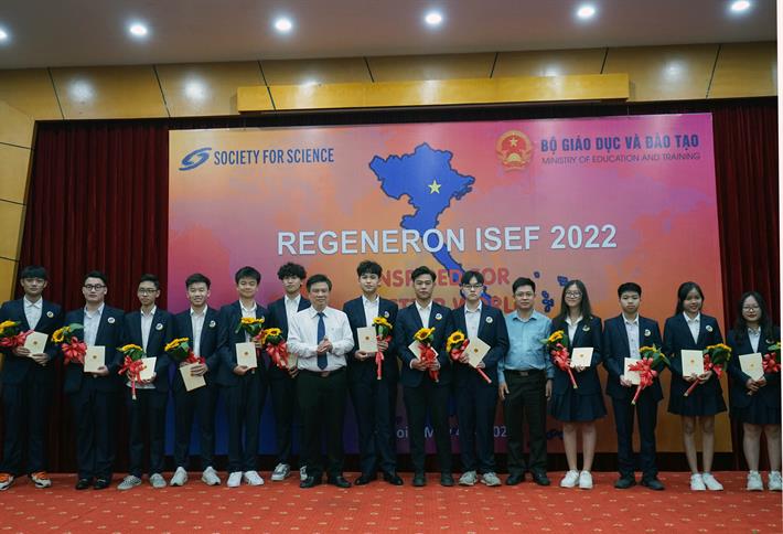 Học sinh Việt Nam tham dự Hội thi Khoa học kỹ thuật Quốc tế 2022