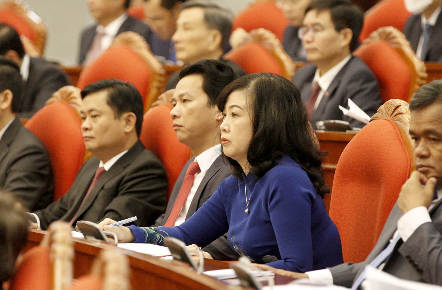 Ngày làm việc thứ hai Hội nghị Trung ương 5, khóa XIII