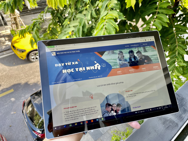 Hỗ trợ vay vốn mua thiết bị học trực tuyến cho học sinh, sinh viên nghèo