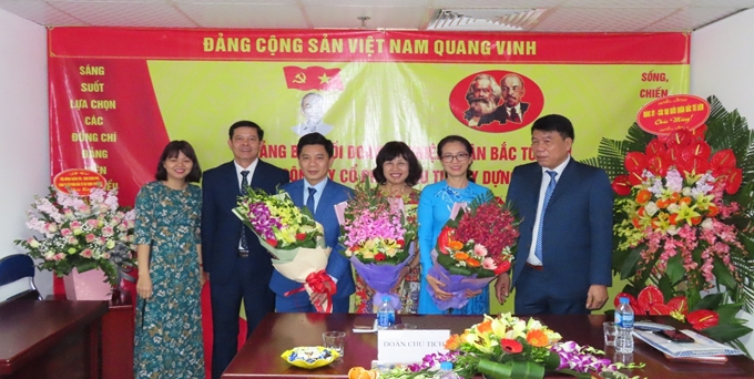 Vững vàng vươn xa trên tiến trình hội nhập