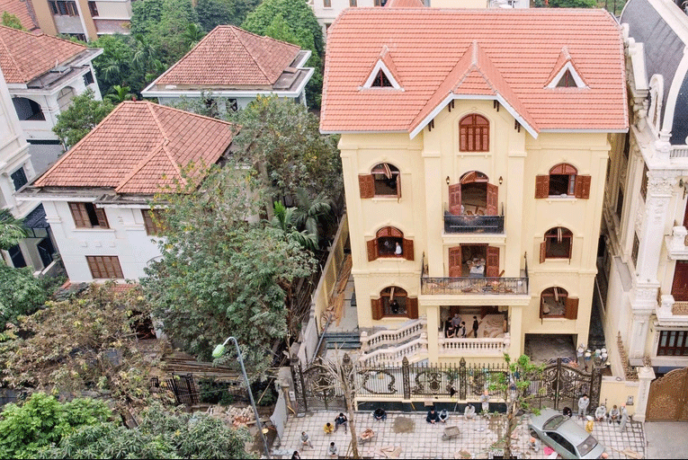 Hà Nội làm rõ trách nhiệm lãnh đạo quận Cầu Giấy vụ biệt thự tai tiếng