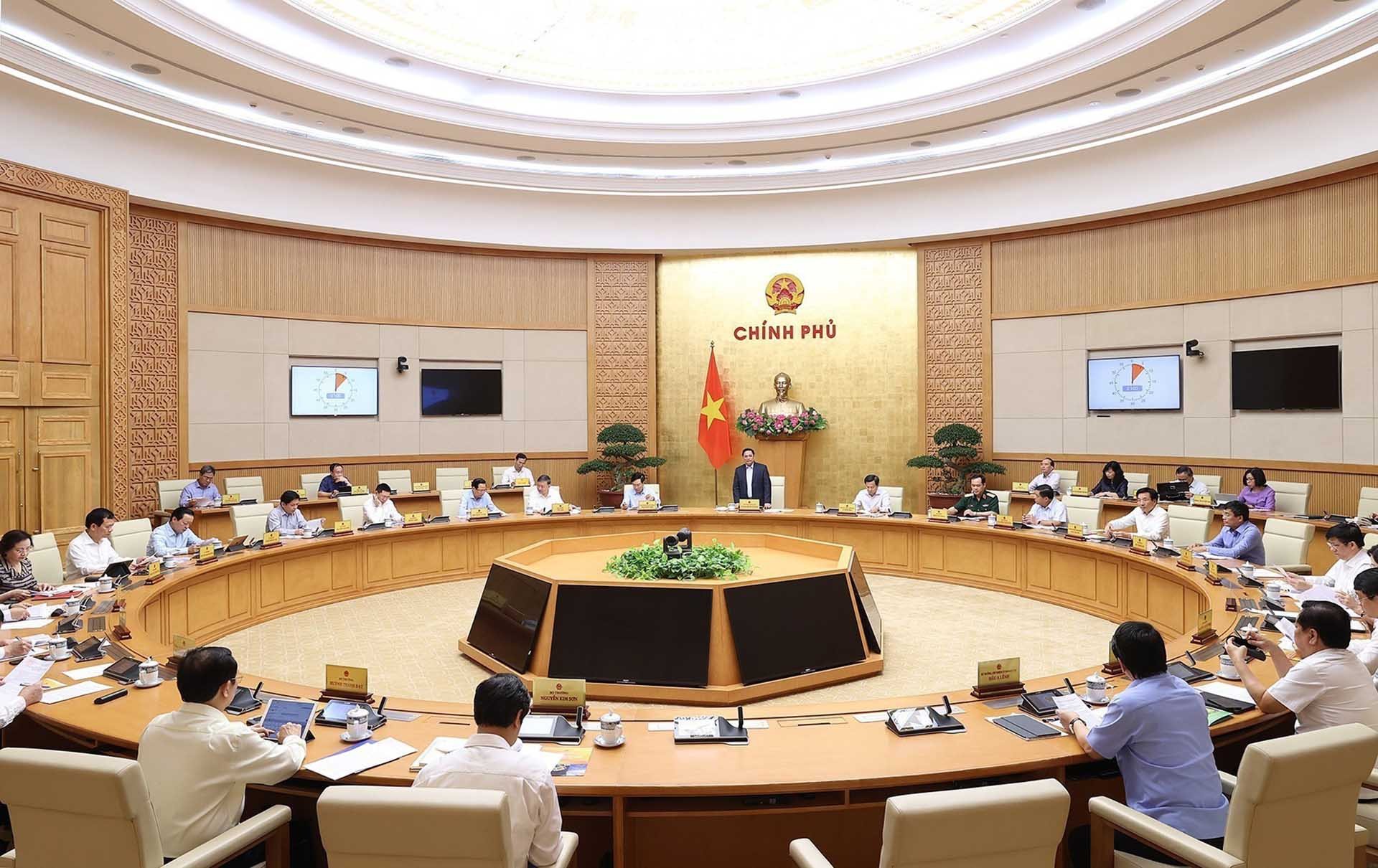 Nghị quyết phiên họp Chính phủ thường kỳ tháng 4 năm 2022
