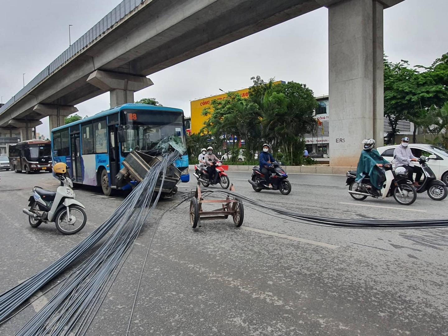 Xe tự chế Không thể viện cớ mưu sinh