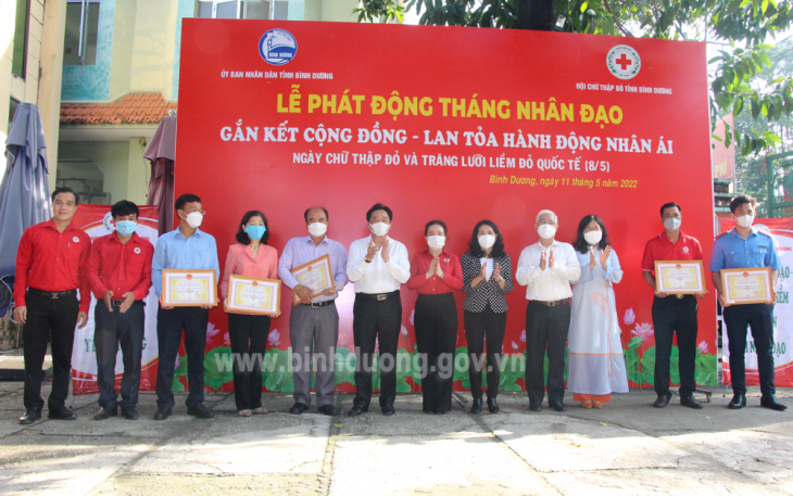 Bình Dương Phát huy vai trò nòng cốt trong hoạt động nhân đạo