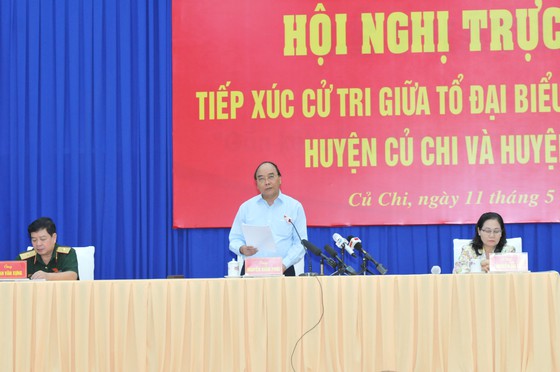 Chủ tịch nước Nguyễn Xuân Phúc tiếp xúc cử tri TP Hồ Chí Minh